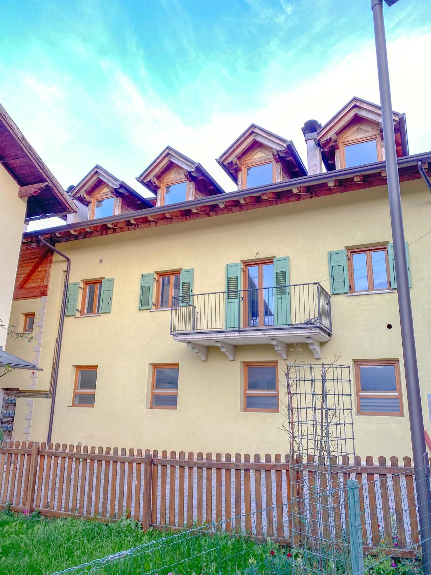 Casa Pradiei Dolomiti View Каварено Экстерьер фото
